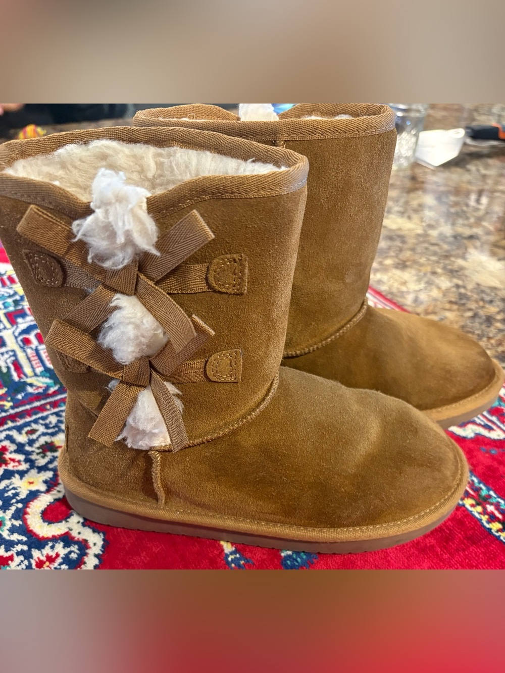 Koolaburra Kids Chestnut Faux-Suede Bow-Accent Winter Boots
